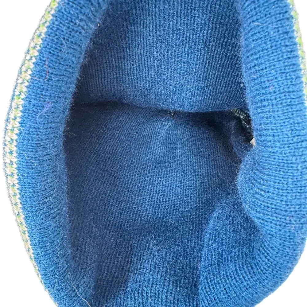 Seattle Space Needle Souvenir Beanie Hat OS Blue‎ Green Knit Stylish Pom Pom